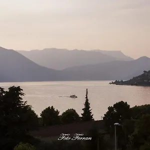 Casa Vacanze Gli Ulivi Del Lago Ferienhaus Sale Marasino